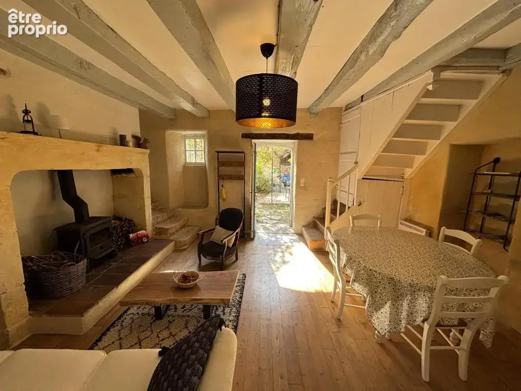 Propriété en pierre rénovée avec maison, 3 gîtes, bassin de détente et fort potentiel locatif – Périgord Noir - photo 7