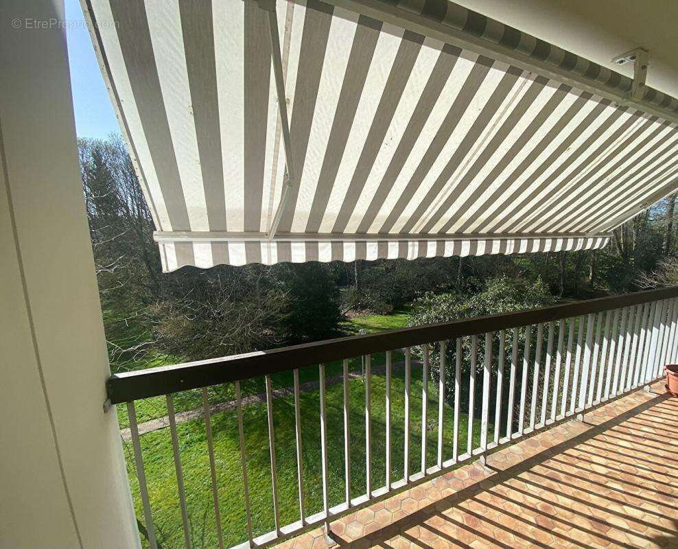 Appartement à TORCY
