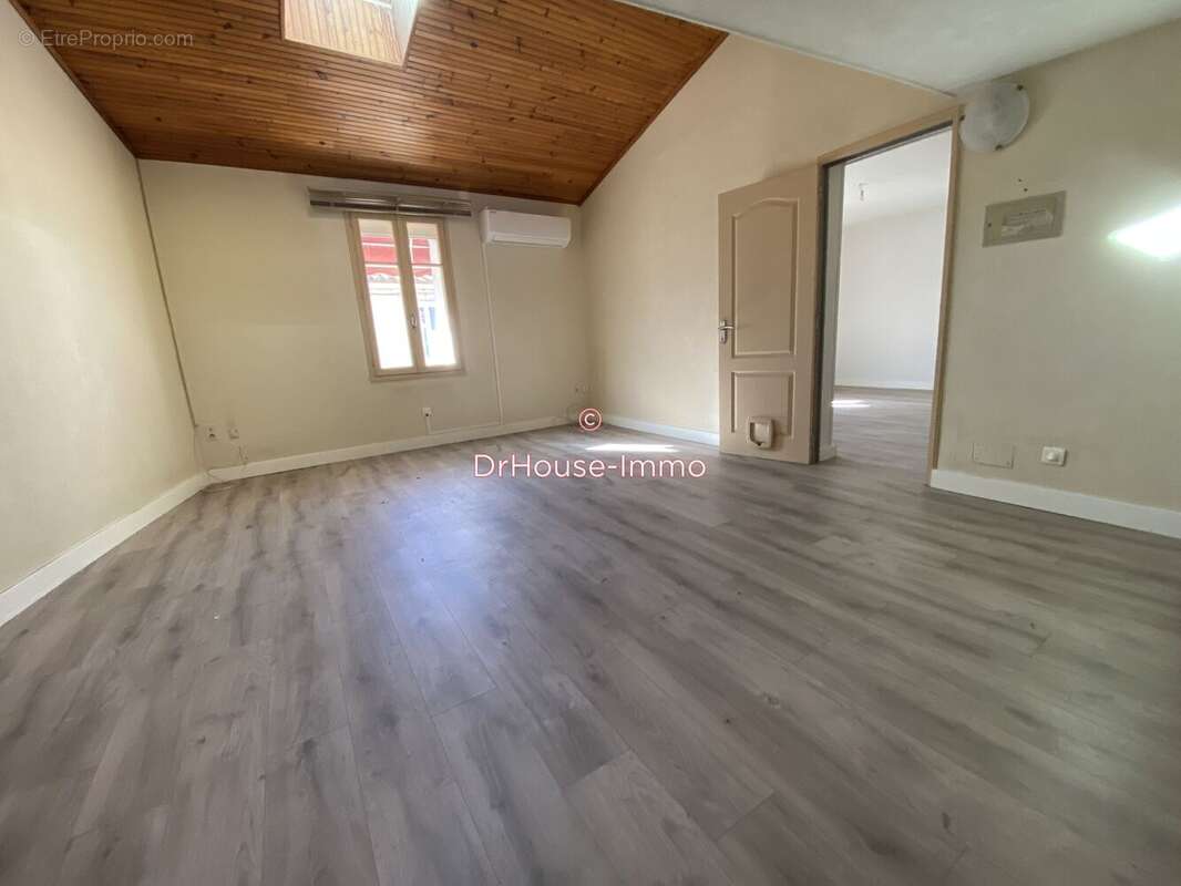 Maison 152 m² à Saint-Laurent-D'aigouze  - photo 81