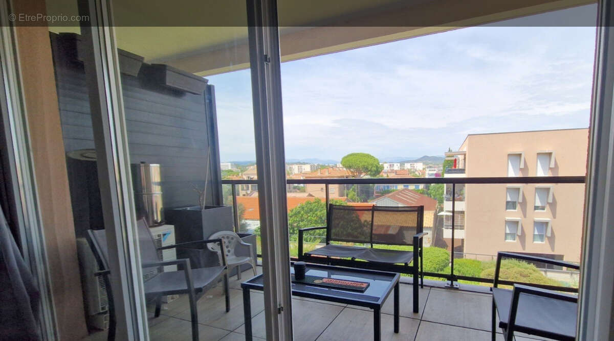 Appartement à FREJUS