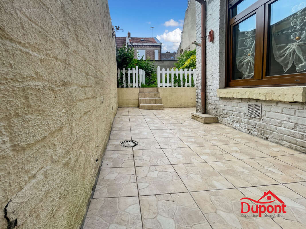 Maison à SAINT-QUENTIN