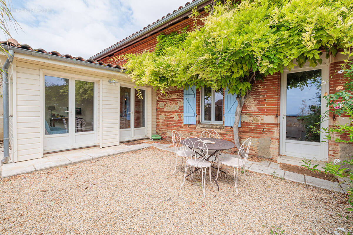 Maison à SAINT-ORENS-DE-GAMEVILLE