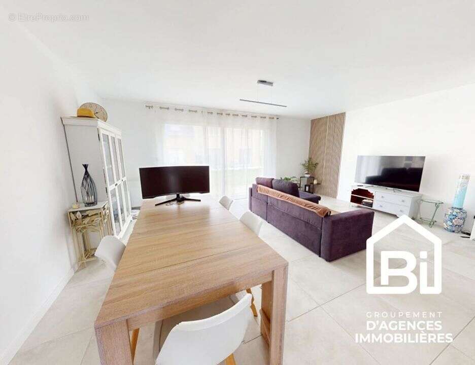 Maison à OUISTREHAM