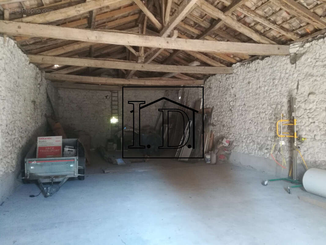 étage - Maison à ISSIGEAC