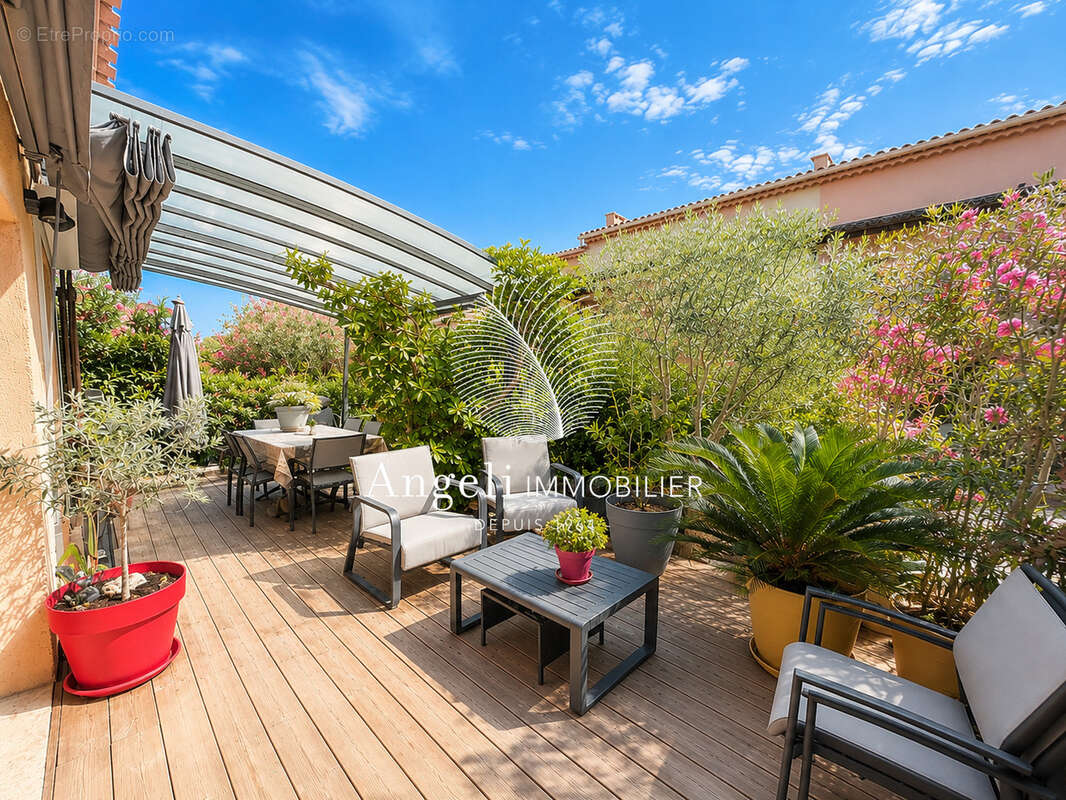 Maison à FREJUS