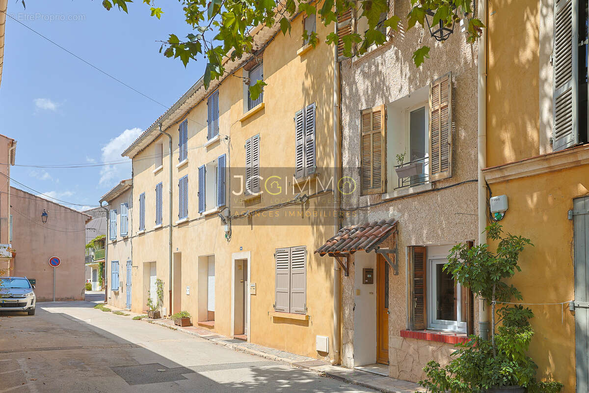 Maison de village T5 + Garage + Terrasses - photo 21