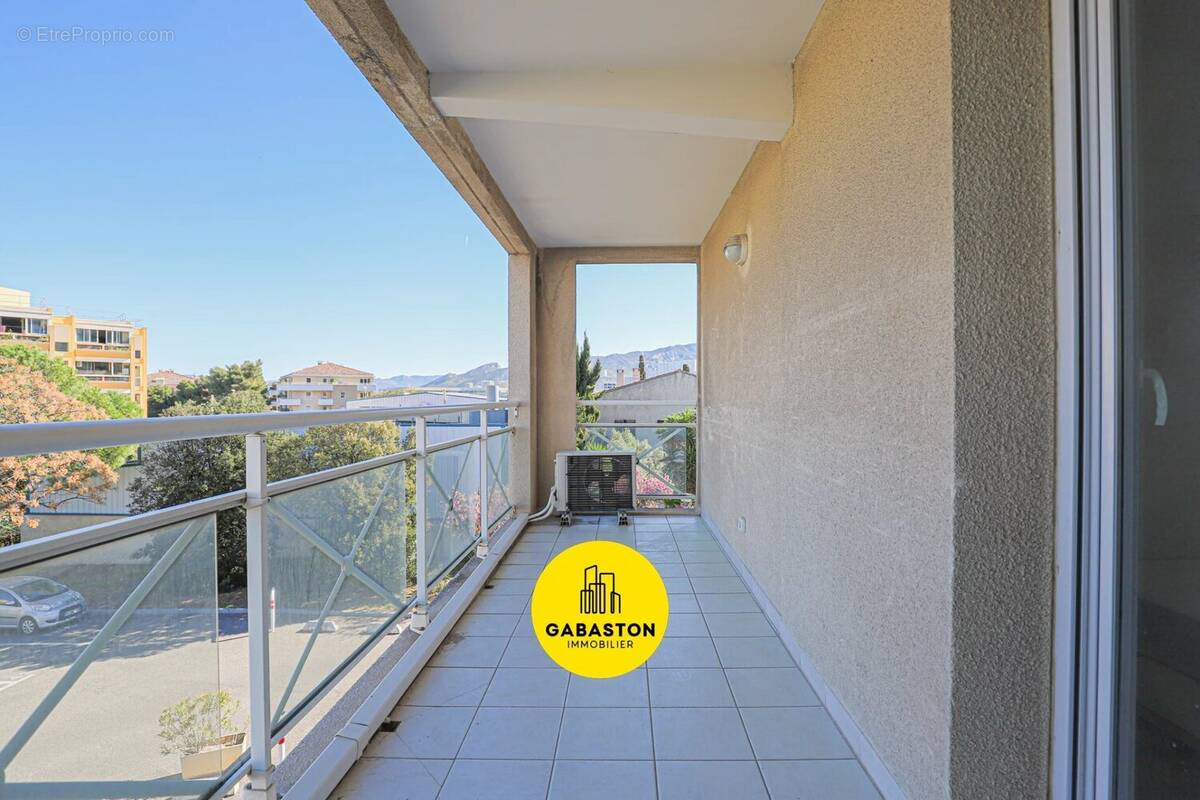 Appartement à MARSEILLE-9E
