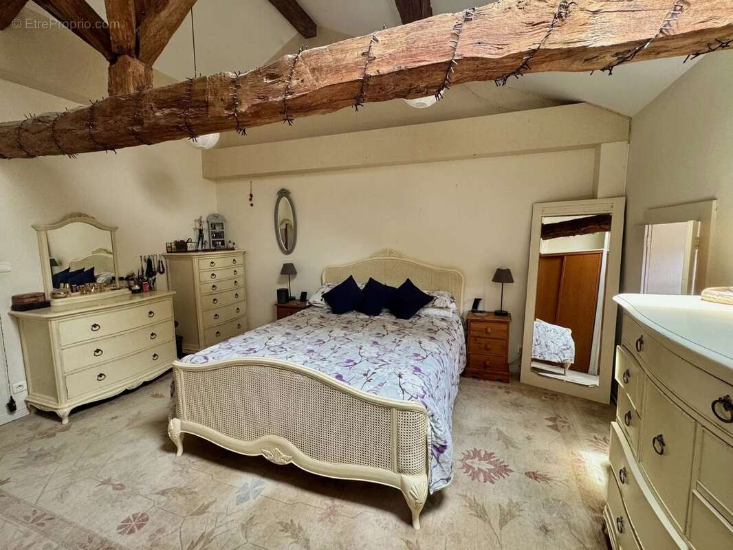 Maison à AVAILLES-LIMOUZINE