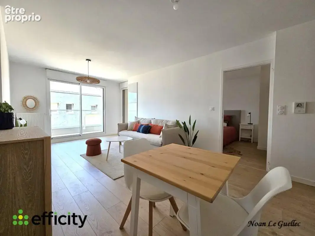 Appartement - photo 2