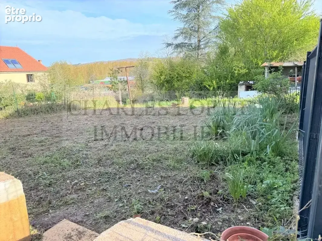 Grande maison de village avec jardinet et garage, proche de toutes les commodités - photo 20
