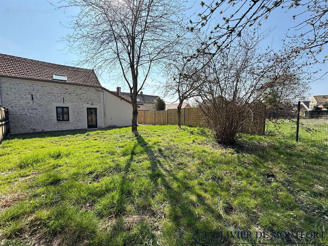 Maison à MONTFORT-L'AMAURY