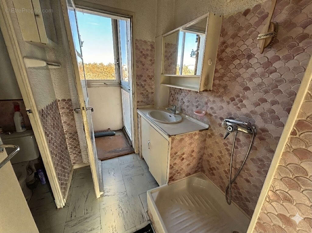 Appartement à MARSEILLE-15E