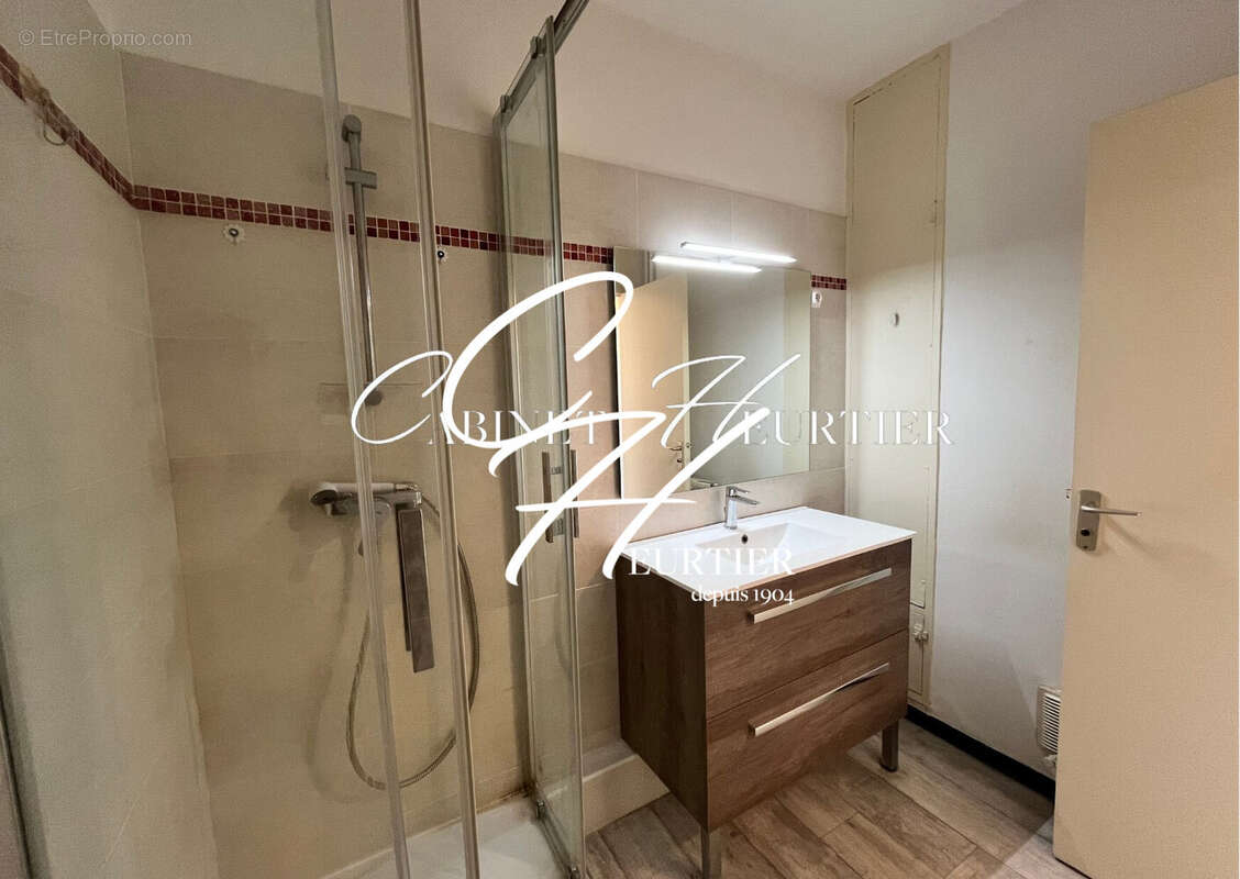 Appartement à SEYSSINET-PARISET