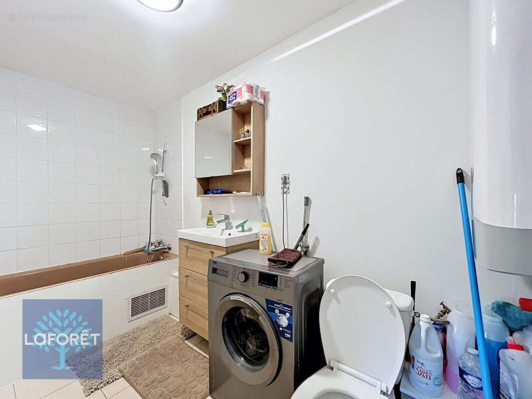 Appartement à CORBEIL-ESSONNES