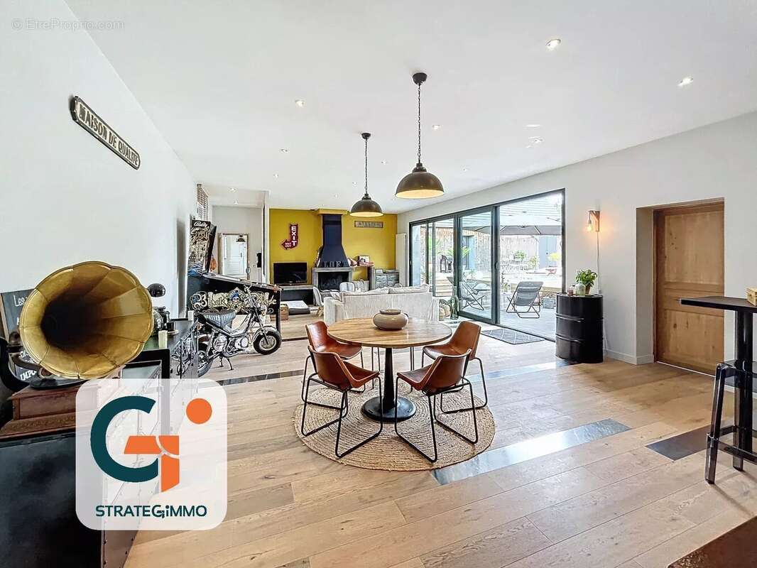 Maison à QUINCAMPOIX