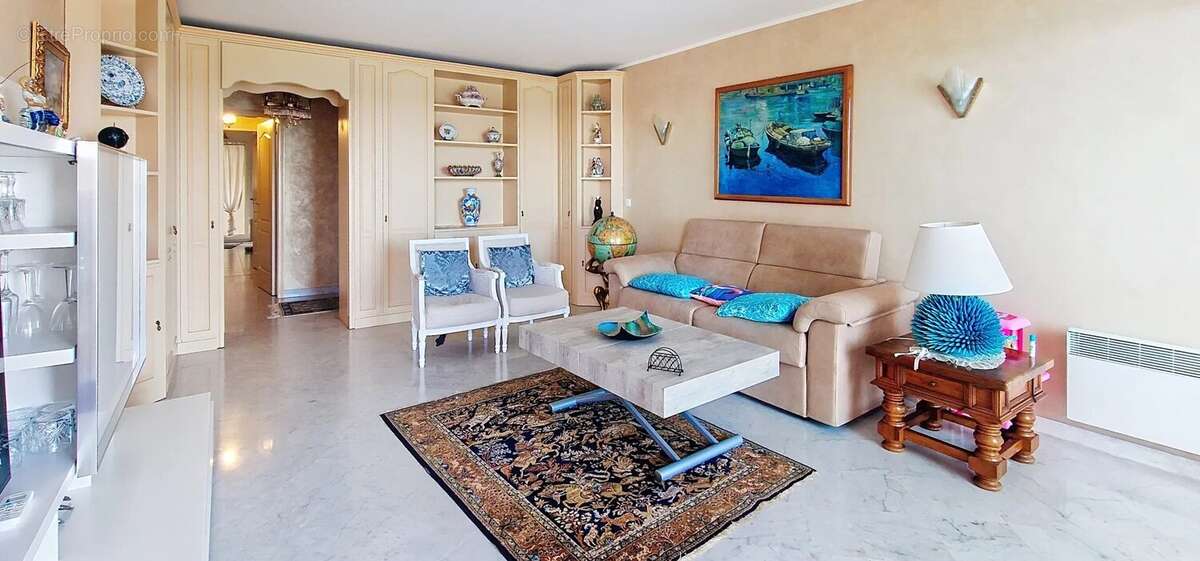 Appartement à MENTON