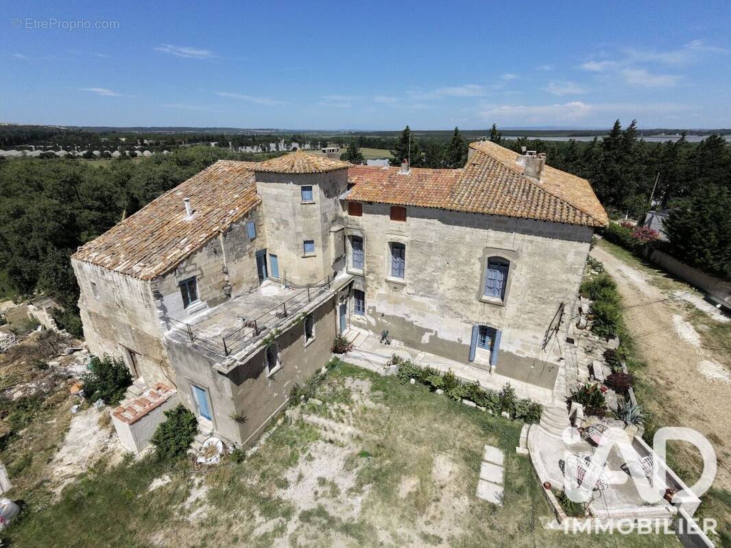 Photo 1 - Maison à SAINT-GILLES