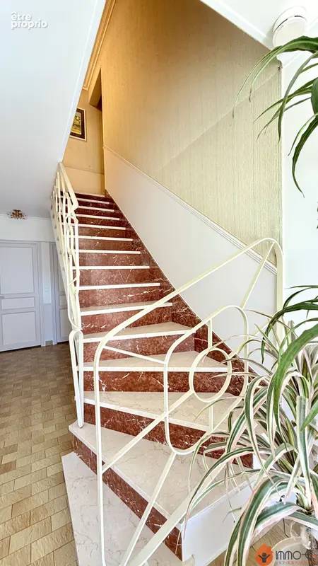 Maison 145 m² à Tremblay-En-France  - photo 9