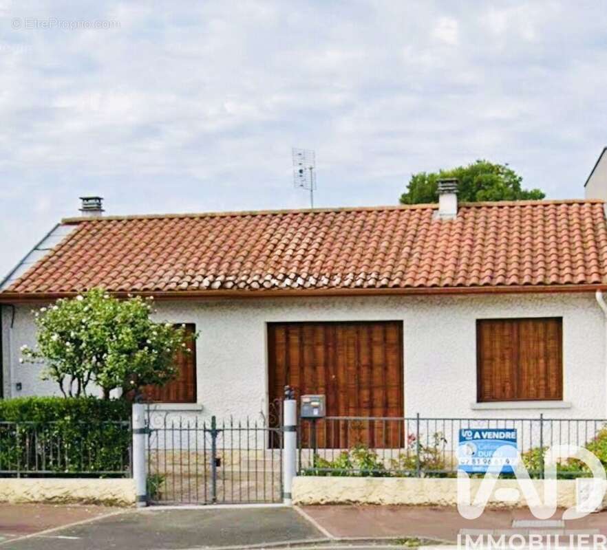 Photo 2 - Commerce à LE BOUSCAT