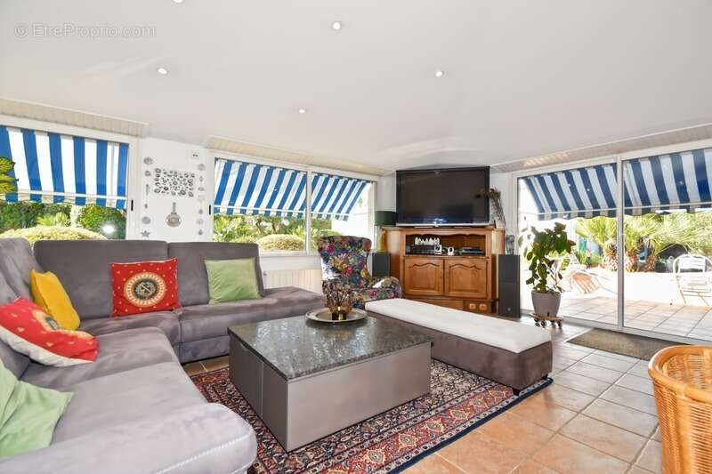 Maison à AIGREFEUILLE-D&#039;AUNIS