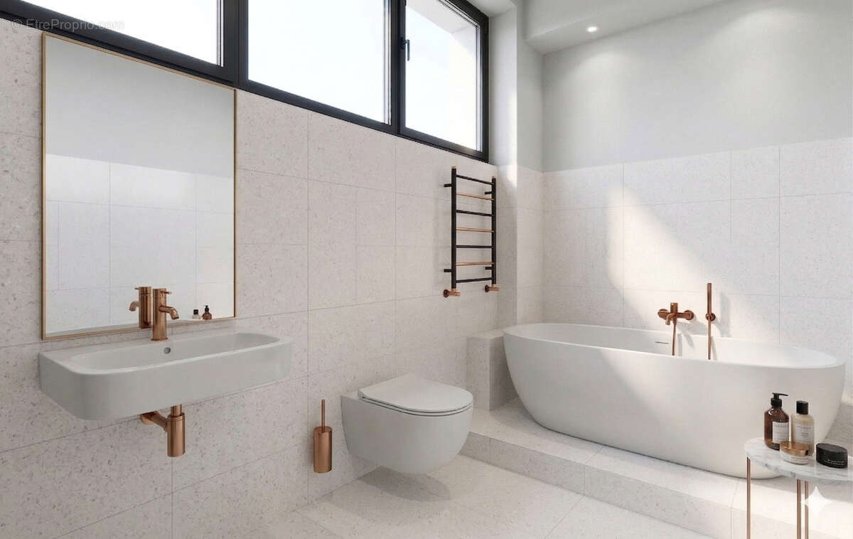 Appartement à PARIS-17E