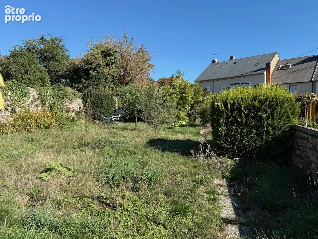 Auv 1234 : Maison rénovée avec jardin et garage à Marcillat, 641m2 - photo 18