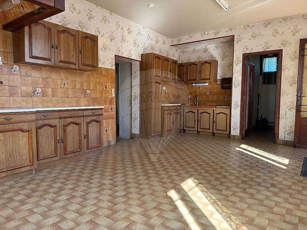 Maison à COSNE-COURS-SUR-LOIRE