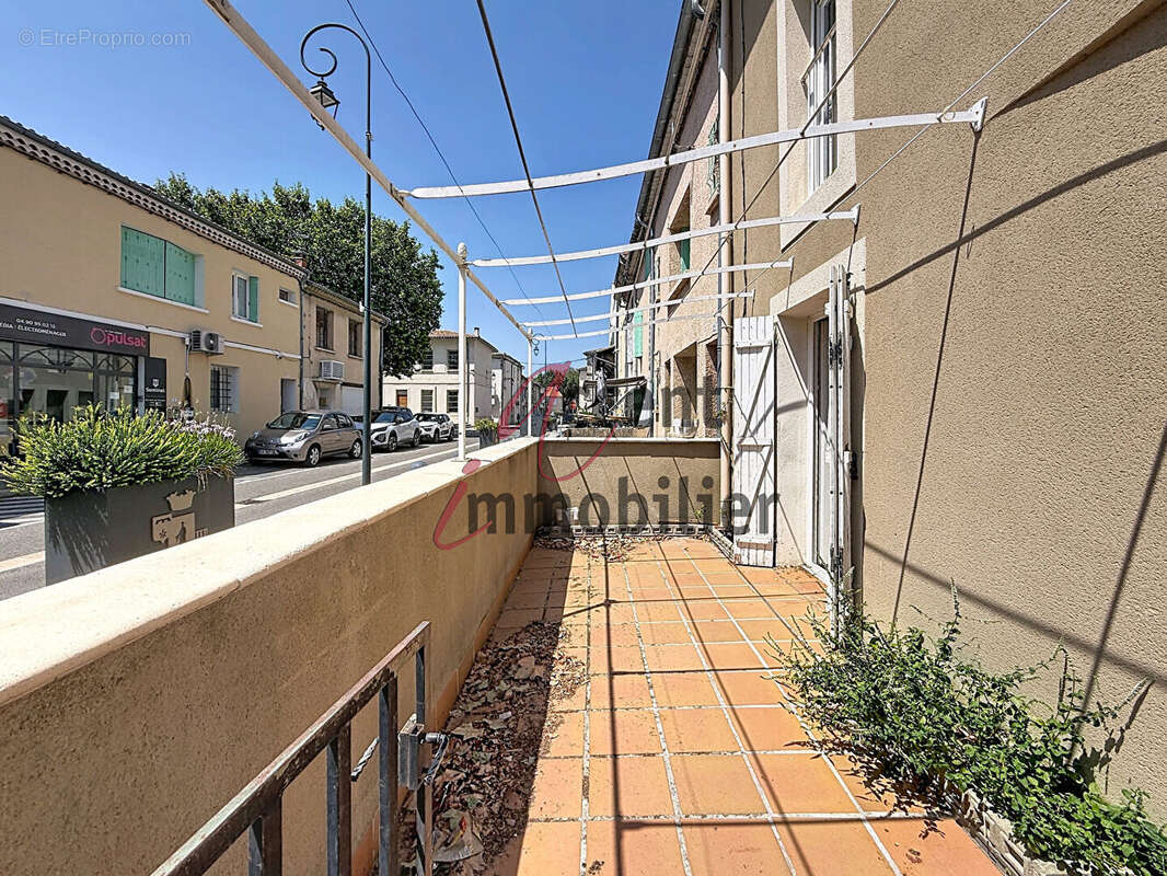 Maison 114 m² avec une cour, 3 chambres et atelier de 50m² - photo 6
