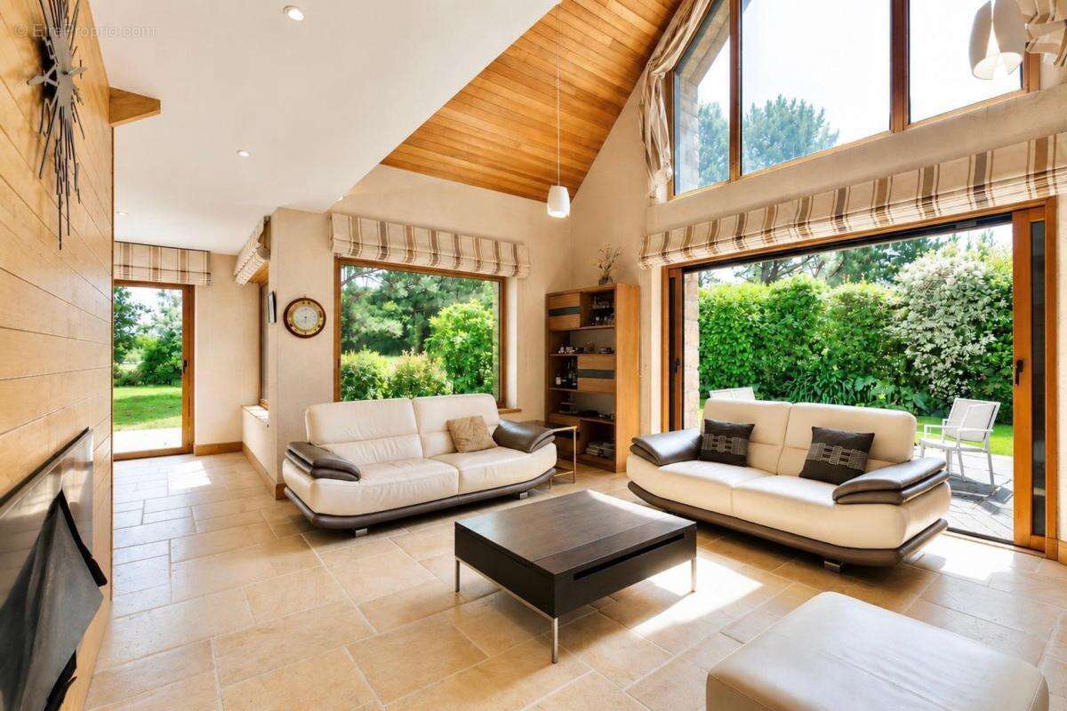 Maison d'architecte - 197 m² - golf de baden - photo 3