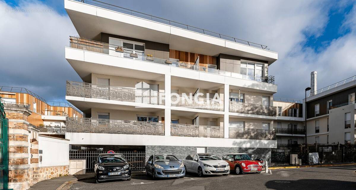 Appartement à POMPONNE