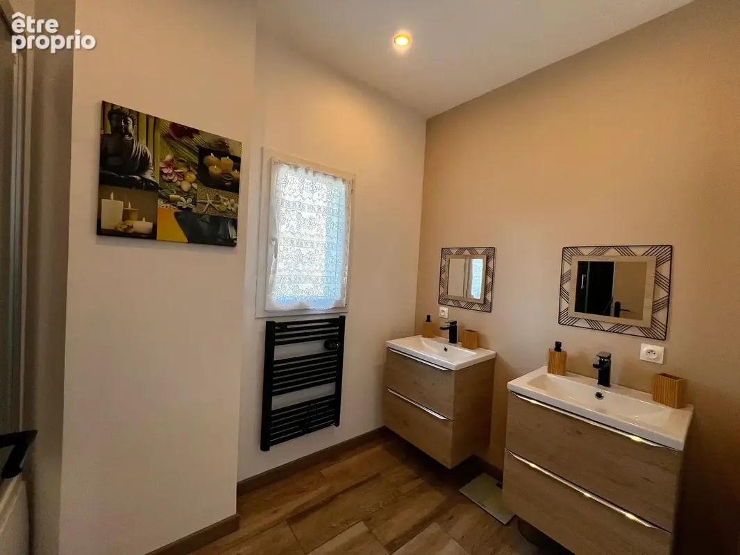 Maison familiale - Bourg de Petit-Mars - 5 chambres - photo 10