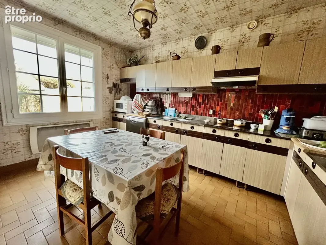 Maison 150 m² à Saint-Hilaire-Saint-Mesmin  - photo 2