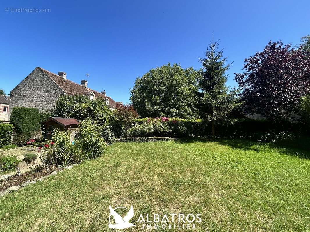 Maison à HERMANVILLE-SUR-MER