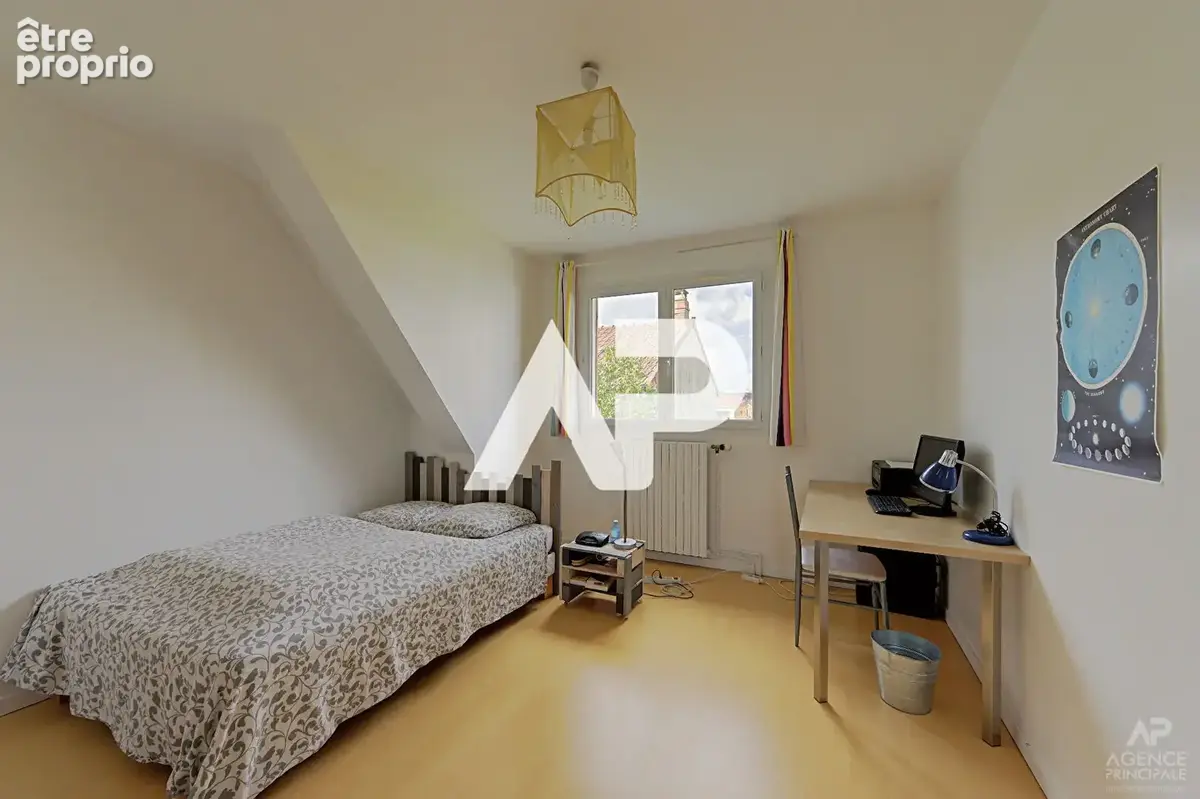 Maison Rueil-Malmaison 7 pièce(s) 133 m² - photo 8