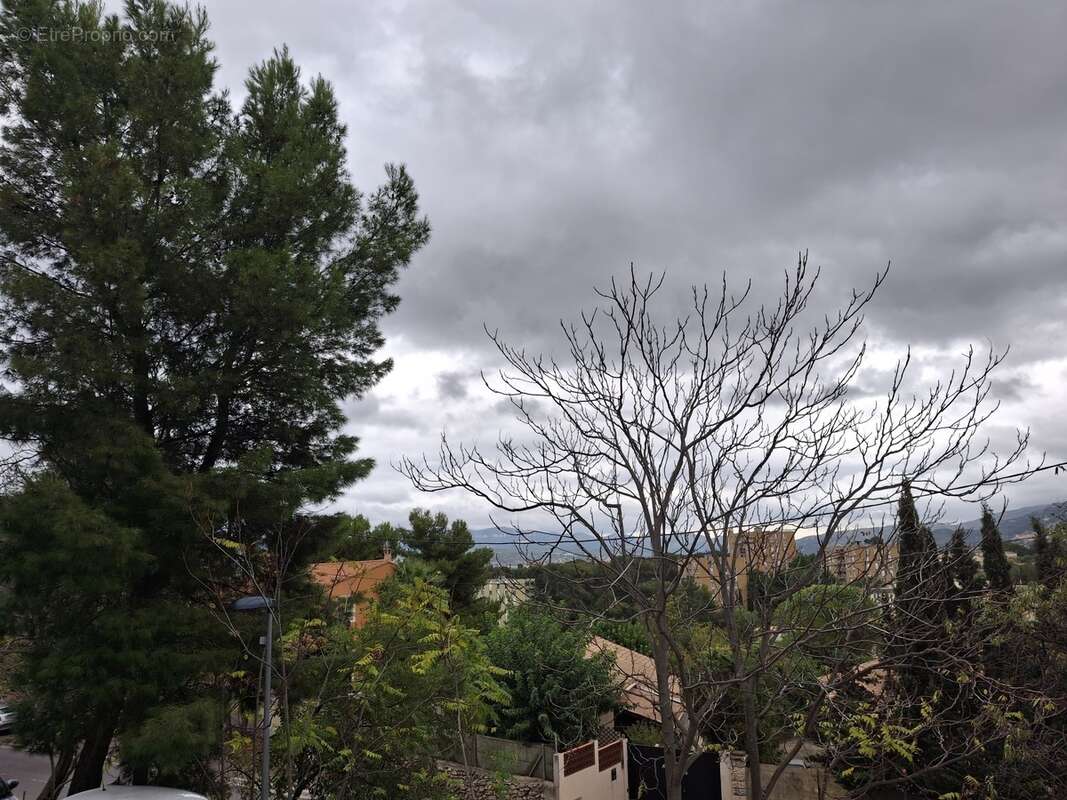 Appartement à MARSEILLE-12E