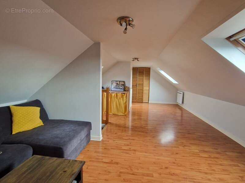 Maison à PLOMODIERN