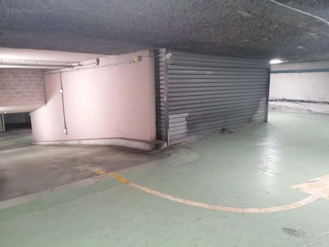 Parking à NICE