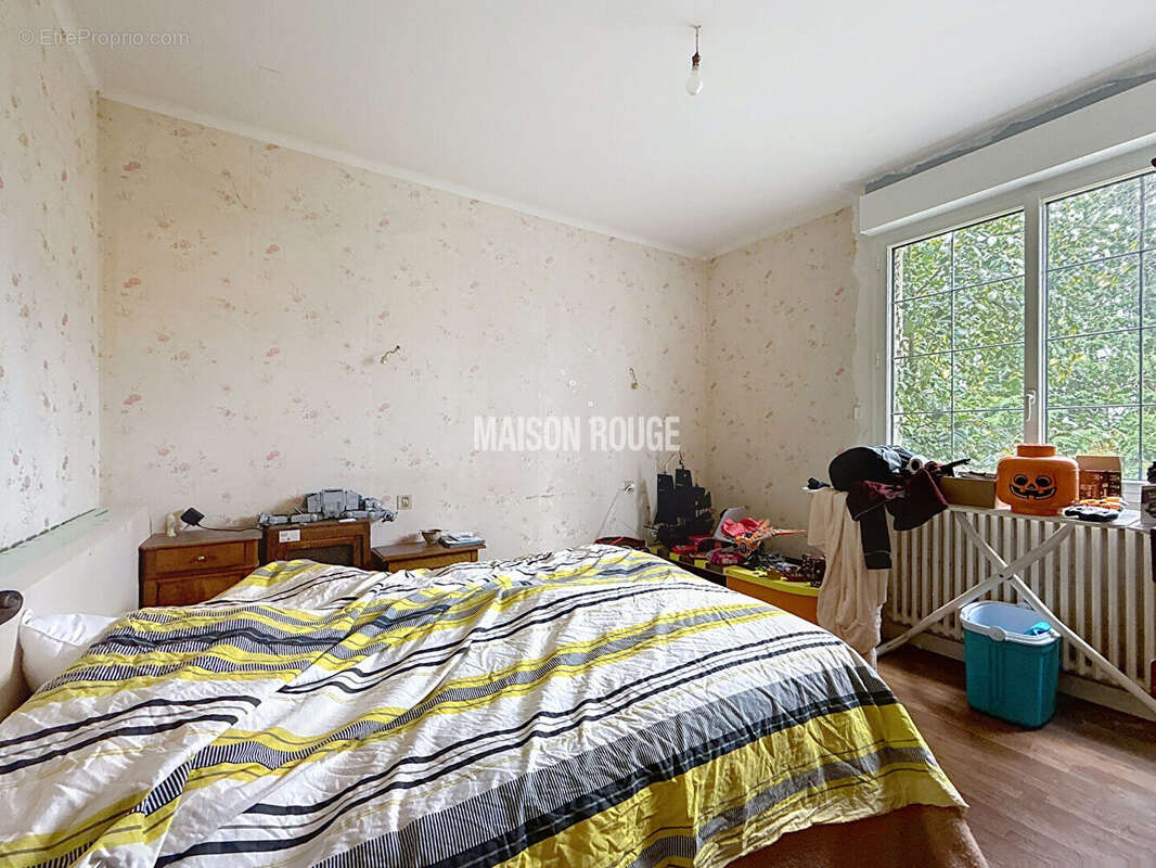 Maison à EPINIAC