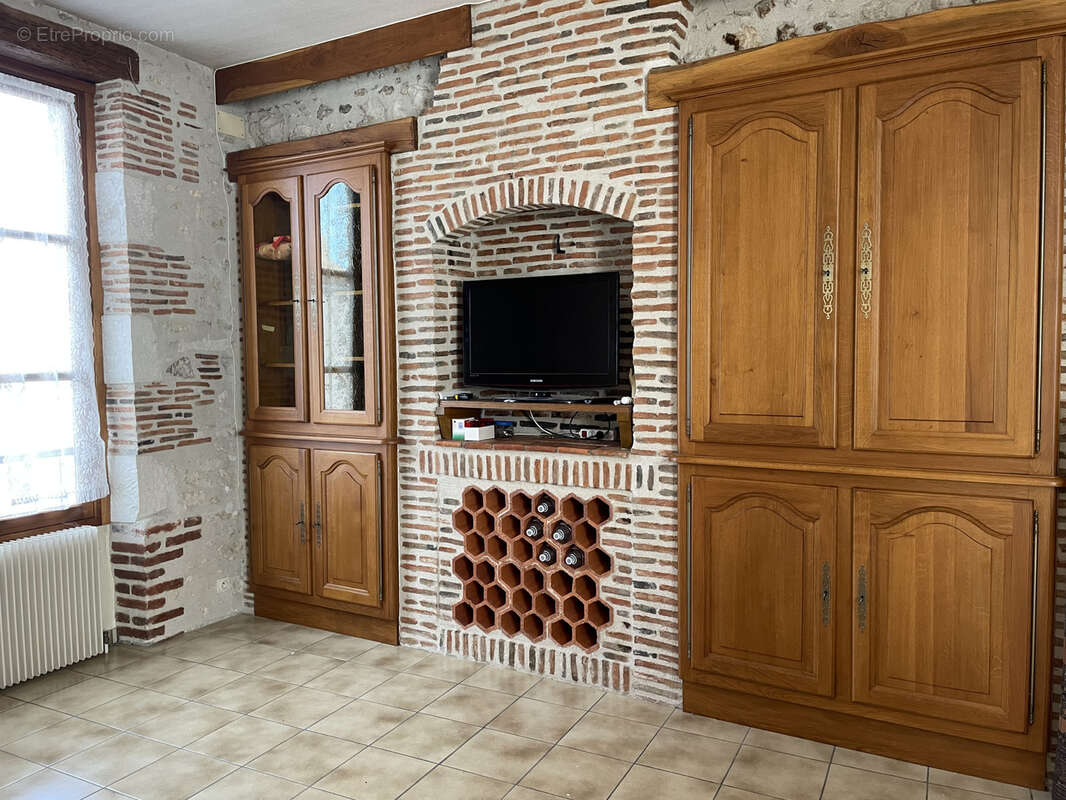 Maison à BONNY-SUR-LOIRE