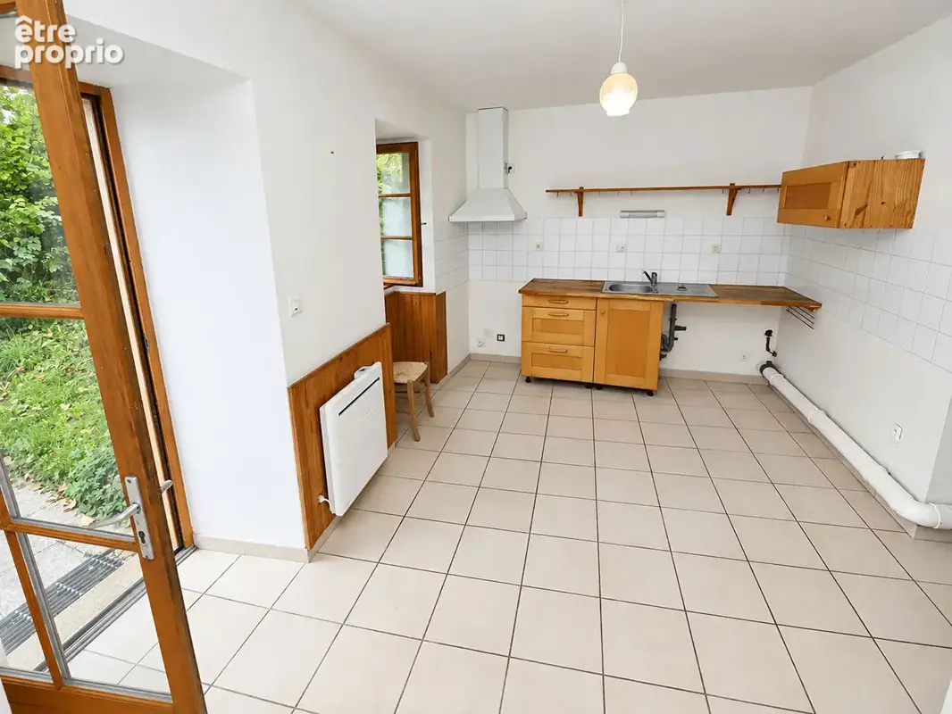 Ensemble immobilier de 3 maisons - Environ 253 m² habitables - 7 chambres - Terrain arboré de 2 790 m²  - 3 garages - Toitures r - photo 13