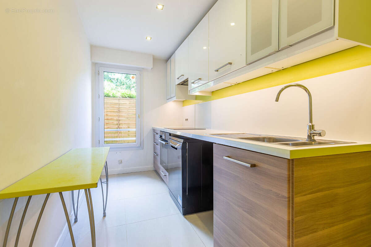 Agence immobiliere laforet - exclusivite - "aloe" - annecy le vieux - appartement t3 de 68,16m² - terrasse - cave - parking de c - photo 5