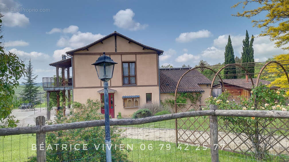 Maison à PLAZAC