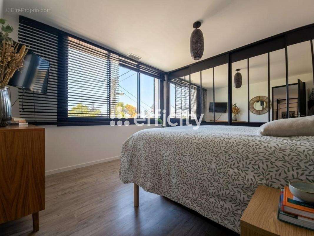 Maison 120 m² à Marseille-16e  - photo 8