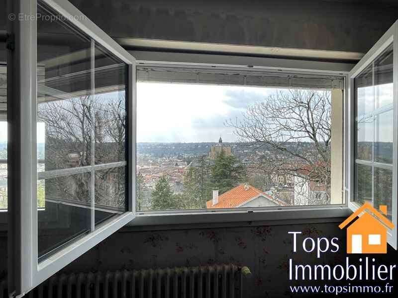 Maison à VILLEFRANCHE-DE-ROUERGUE