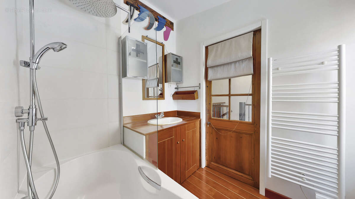 Appartement à LYON-5E