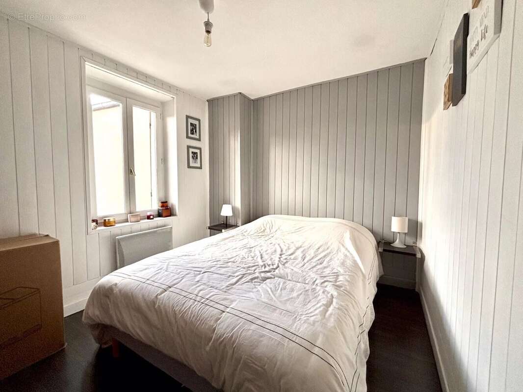 Maison à BENNECOURT