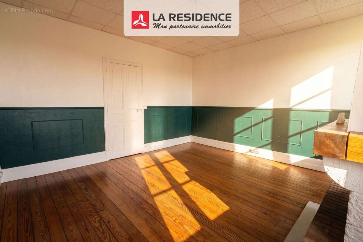 Appartement 72 m² à Tournon-Sur-Rhone  - photo 4