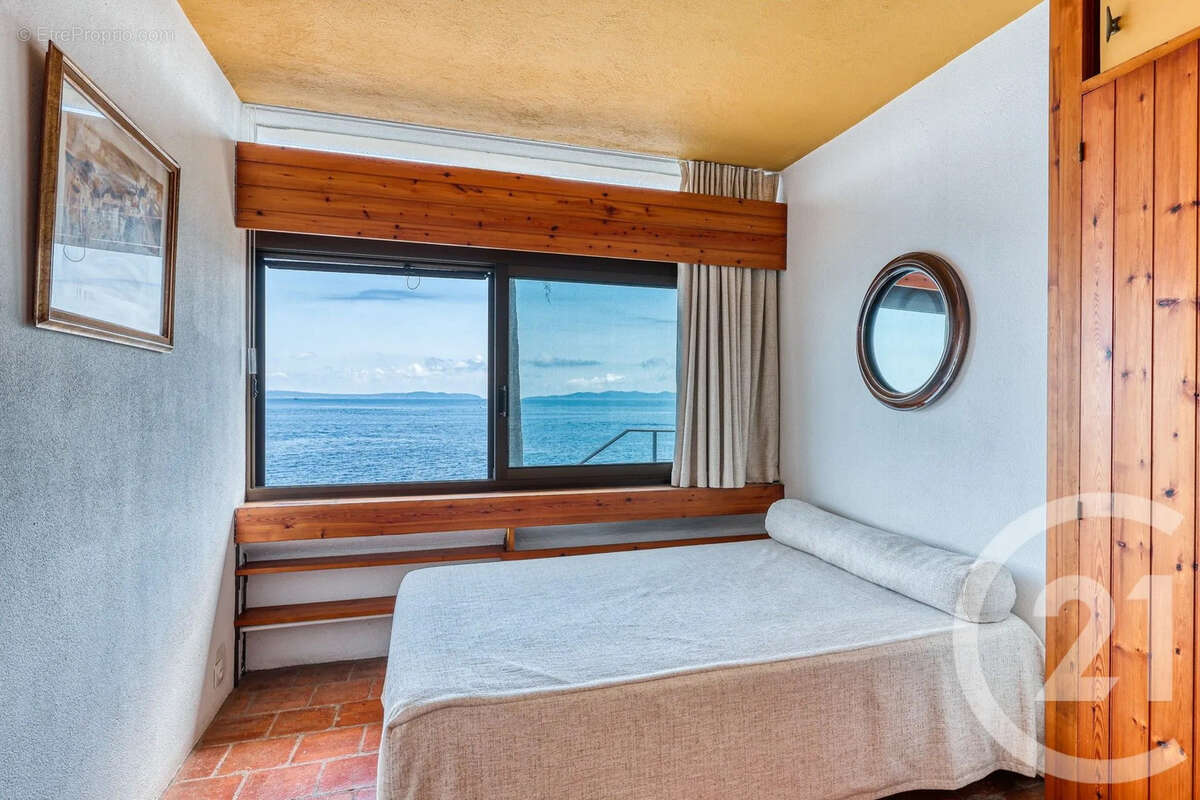 Maison 179 m² à Le Lavandou  - photo 8