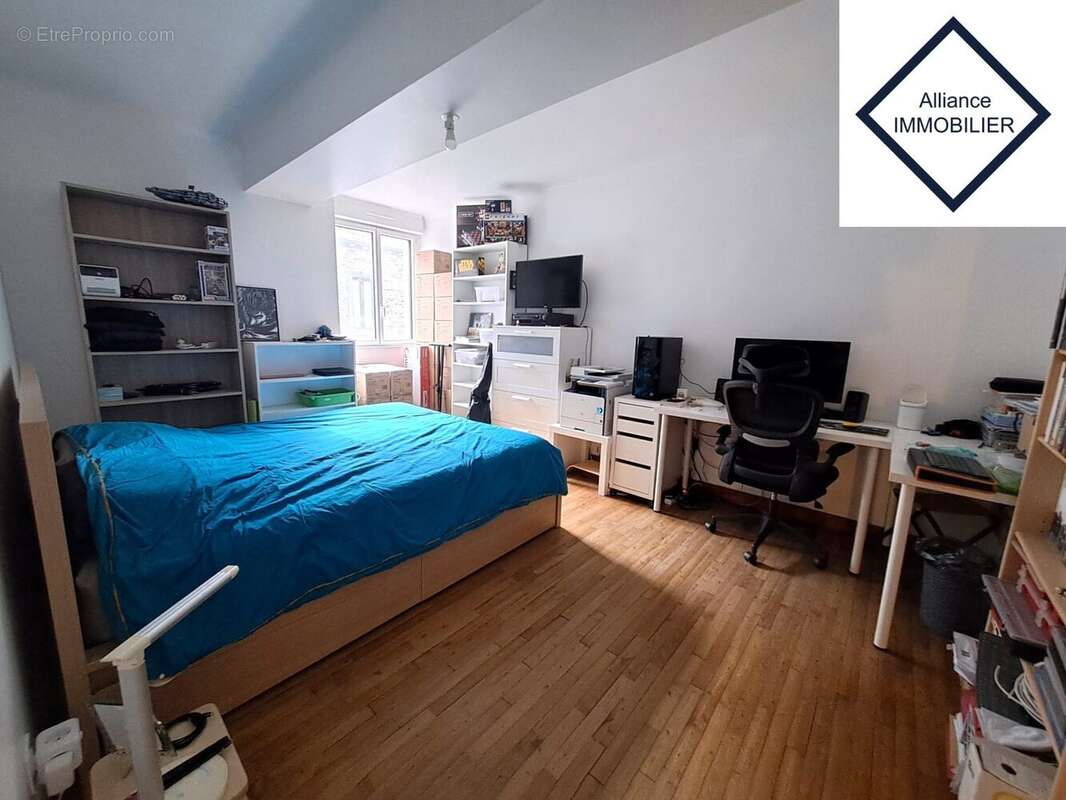 Maison à MONTAUBAN-DE-BRETAGNE