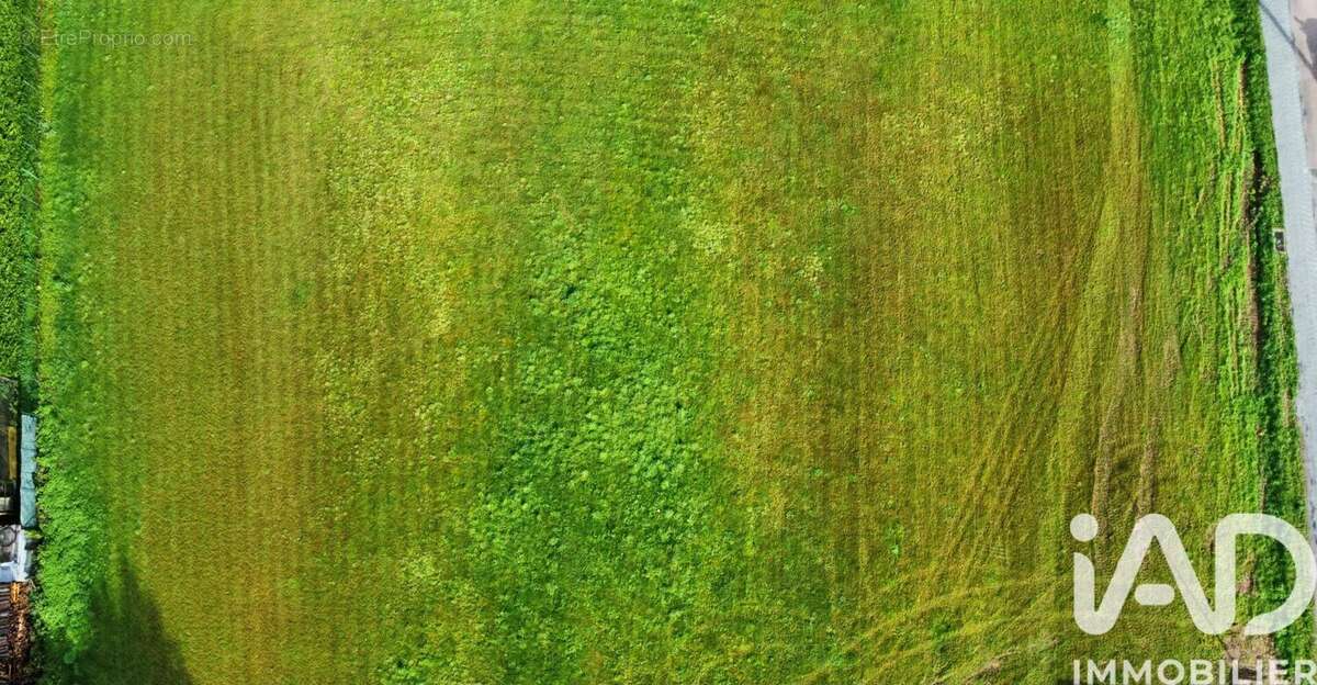 Photo 2 - Terrain à SAINT-POURCAIN-SUR-SIOULE